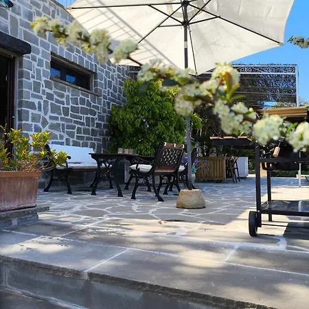 Borgo Dell'uccellaia - Quarzo * Marciana Marina (Isola d'Elba)