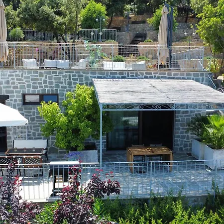 Holiday home Borgo Dell'uccellaia - Quarzo *