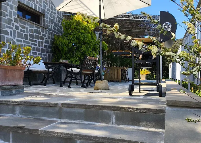 Borgo Dell'uccellaia - Quarzo Tatil Evi *